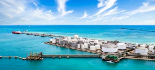 聚美策略 基本面利空逐渐占据上风 原油价格中长期或承压