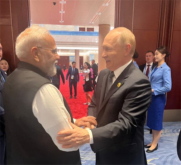 七界策略 特朗普的信心都快没了, 再次提起中国, 他第一次陷入了自我怀疑